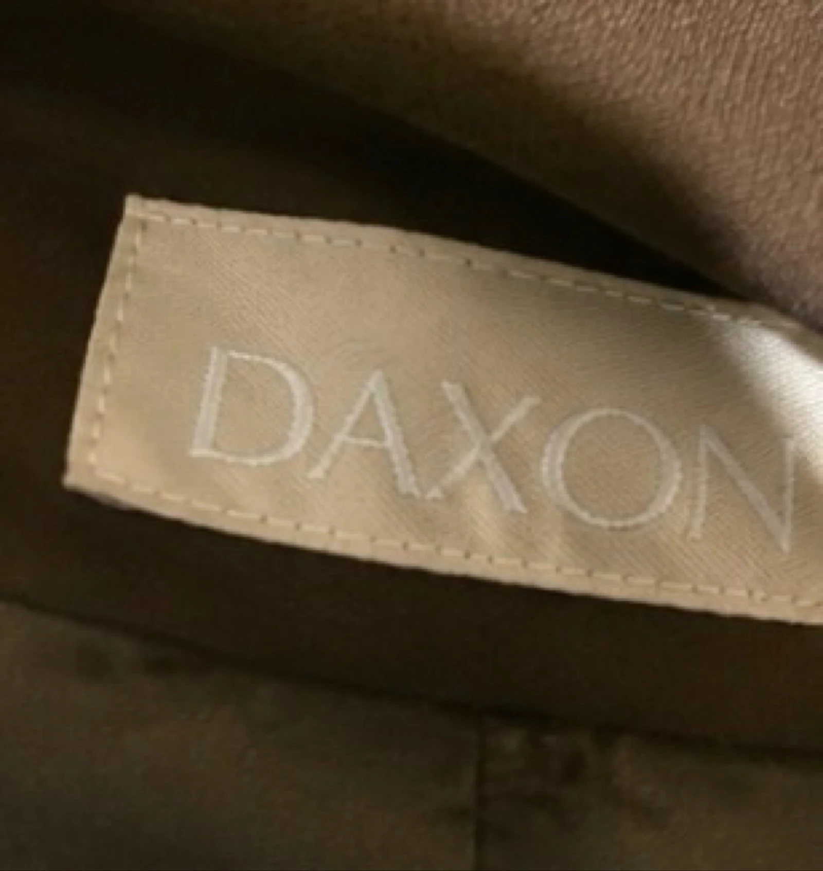 Daxon Donkerbruine blazerjas met brede kraag maat 44 elegante pasvorm – photo 5